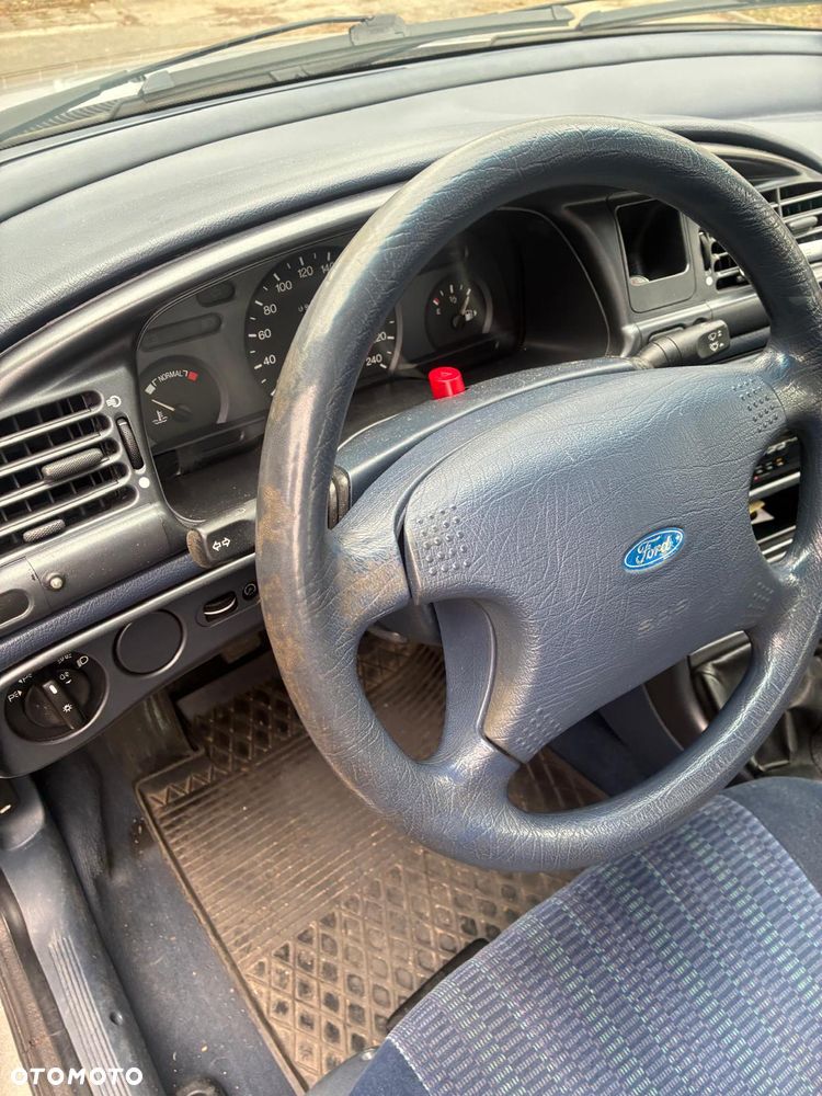 Ford Mondeo - 2