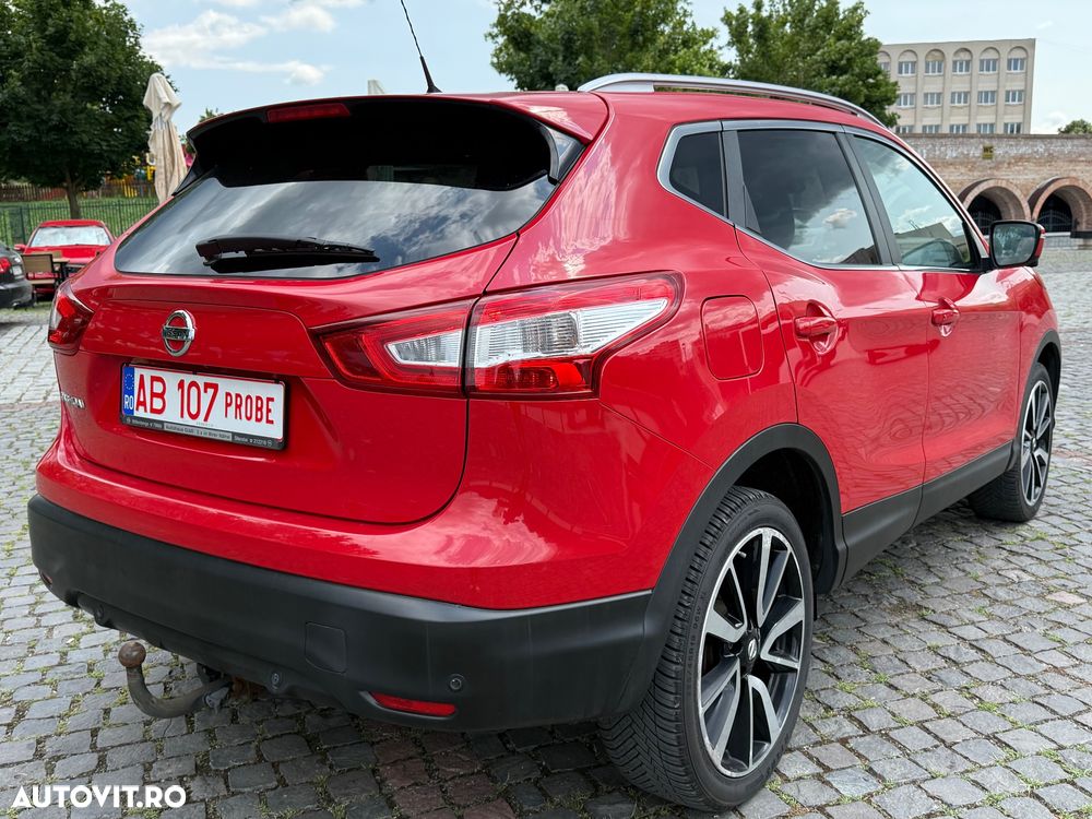 Nissan Qashqai 1.6L dCi Start/Stop 4X4-i Tekna - 10