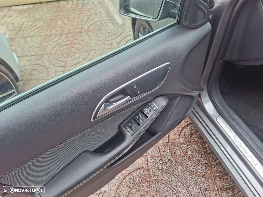 Mercedes-Benz A 180 - 17