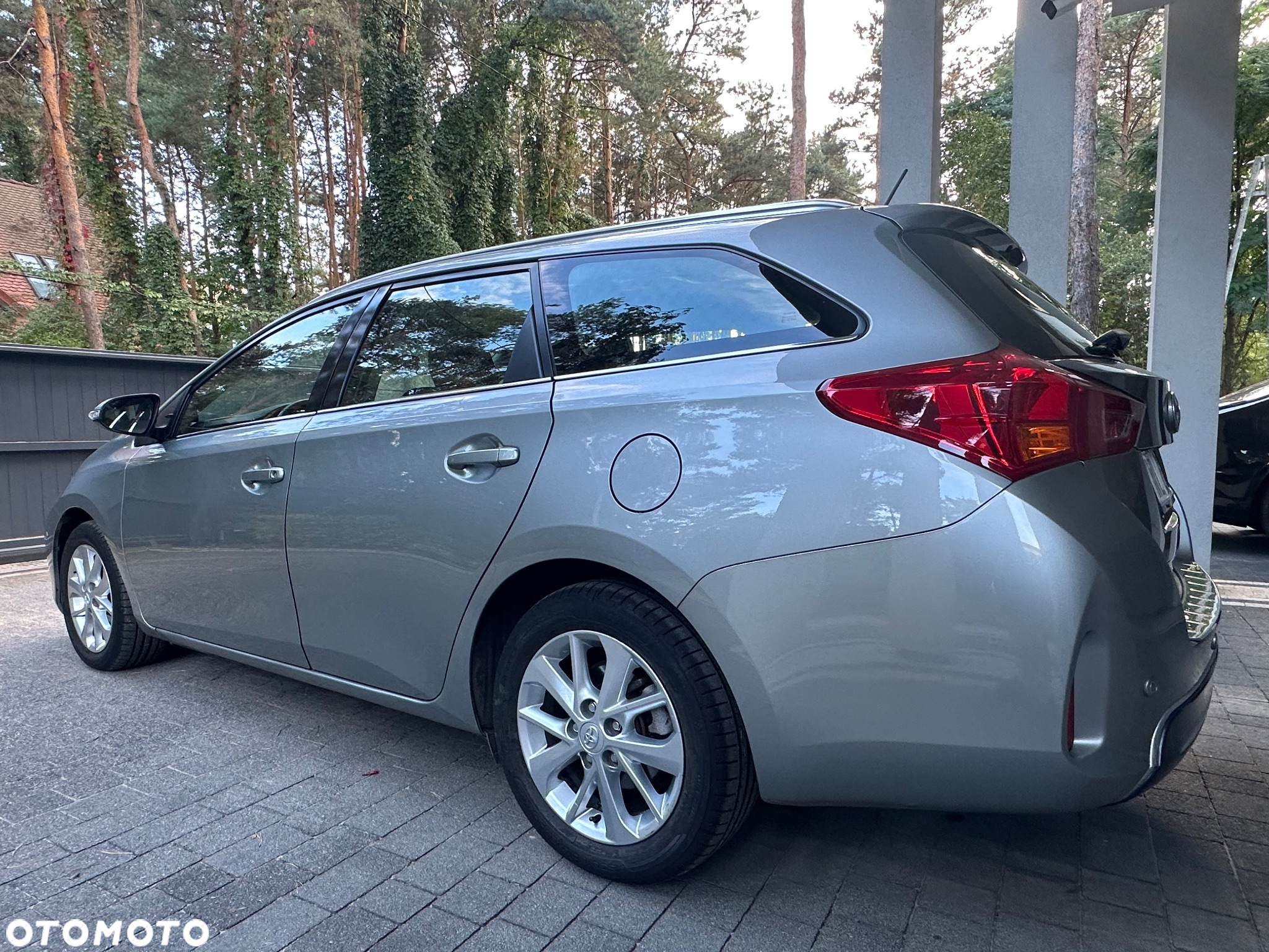 Toyota Auris 1.6 Edition - 11
