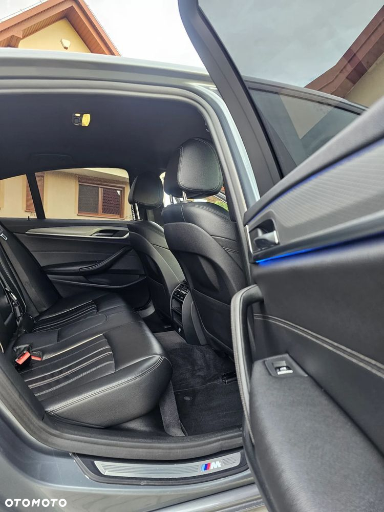 BMW Seria 5 520d xDrive Sport - 6