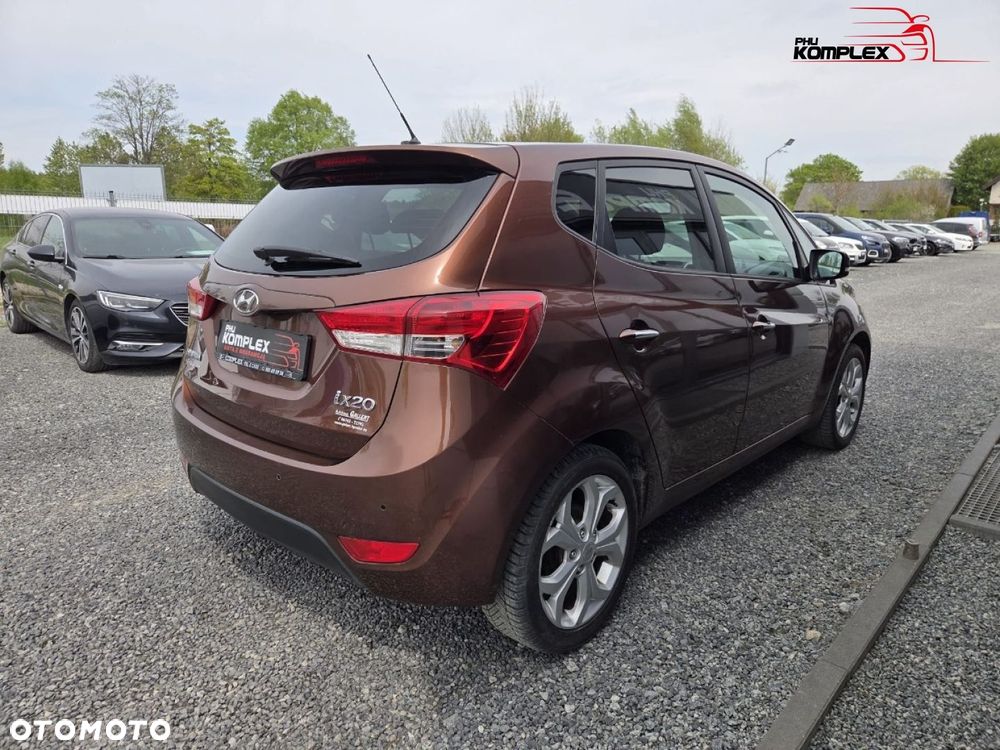 Hyundai ix20 - 5