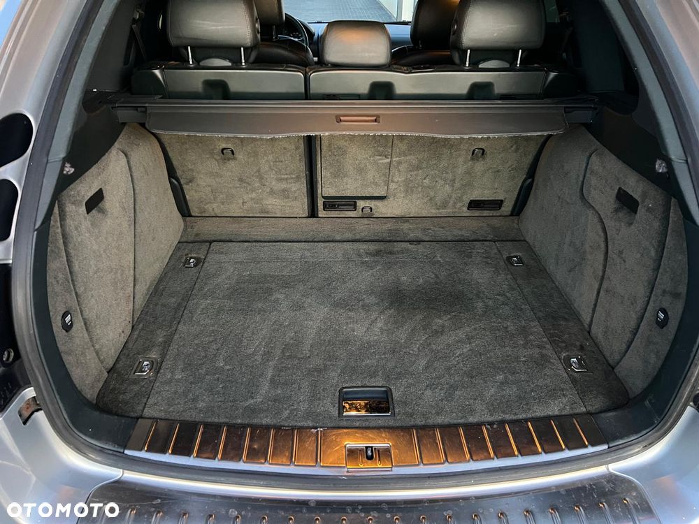 Porsche Cayenne - 10