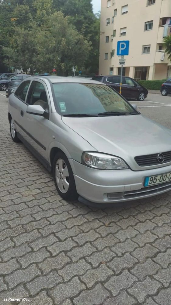 Opel Astra 1.4i Sport - 2