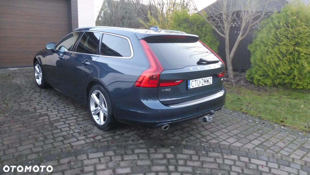 Volvo V90 D4 SCR Momentum - 3