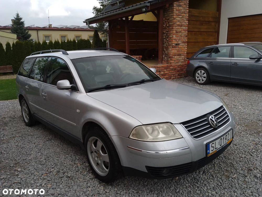 Volkswagen Passat 1.9 TDI Highline - 4