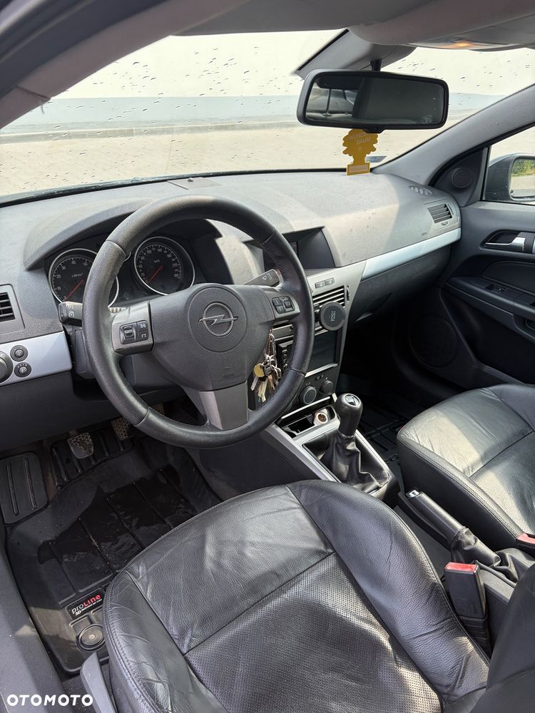 Opel Astra 1.6 Cosmo - 6
