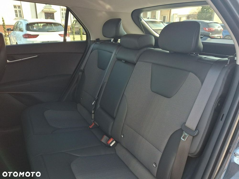 Kia Niro 1.6 GDI Hybrid Business Line - 16