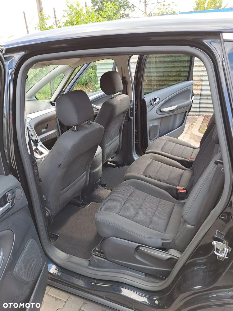 Ford S-Max - 4