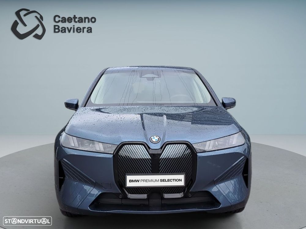 BMW iX xDrive 45 - 2