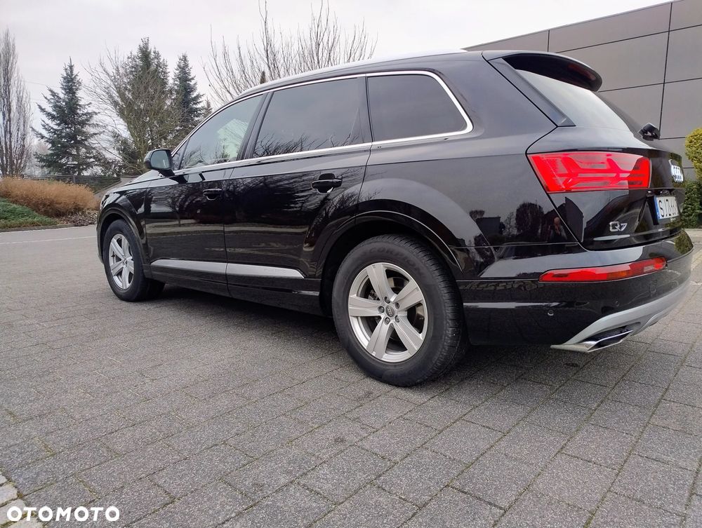 Audi Q7 - 7