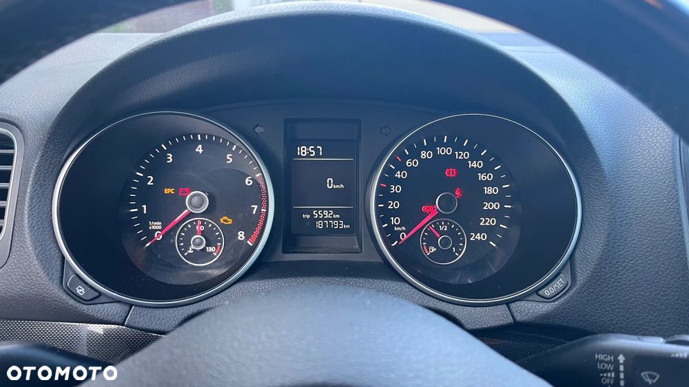 Volkswagen Golf 1.2 TSI Comfortline - 17