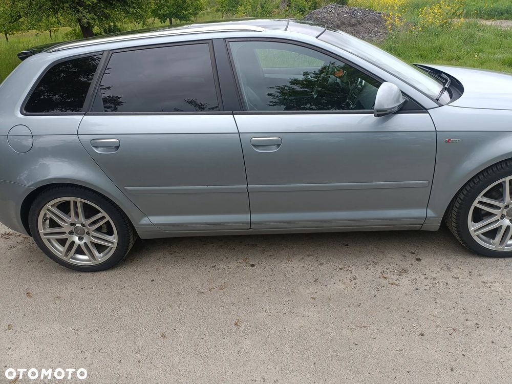 Audi A3 1.8 TFSI S line Sportpaket - 4