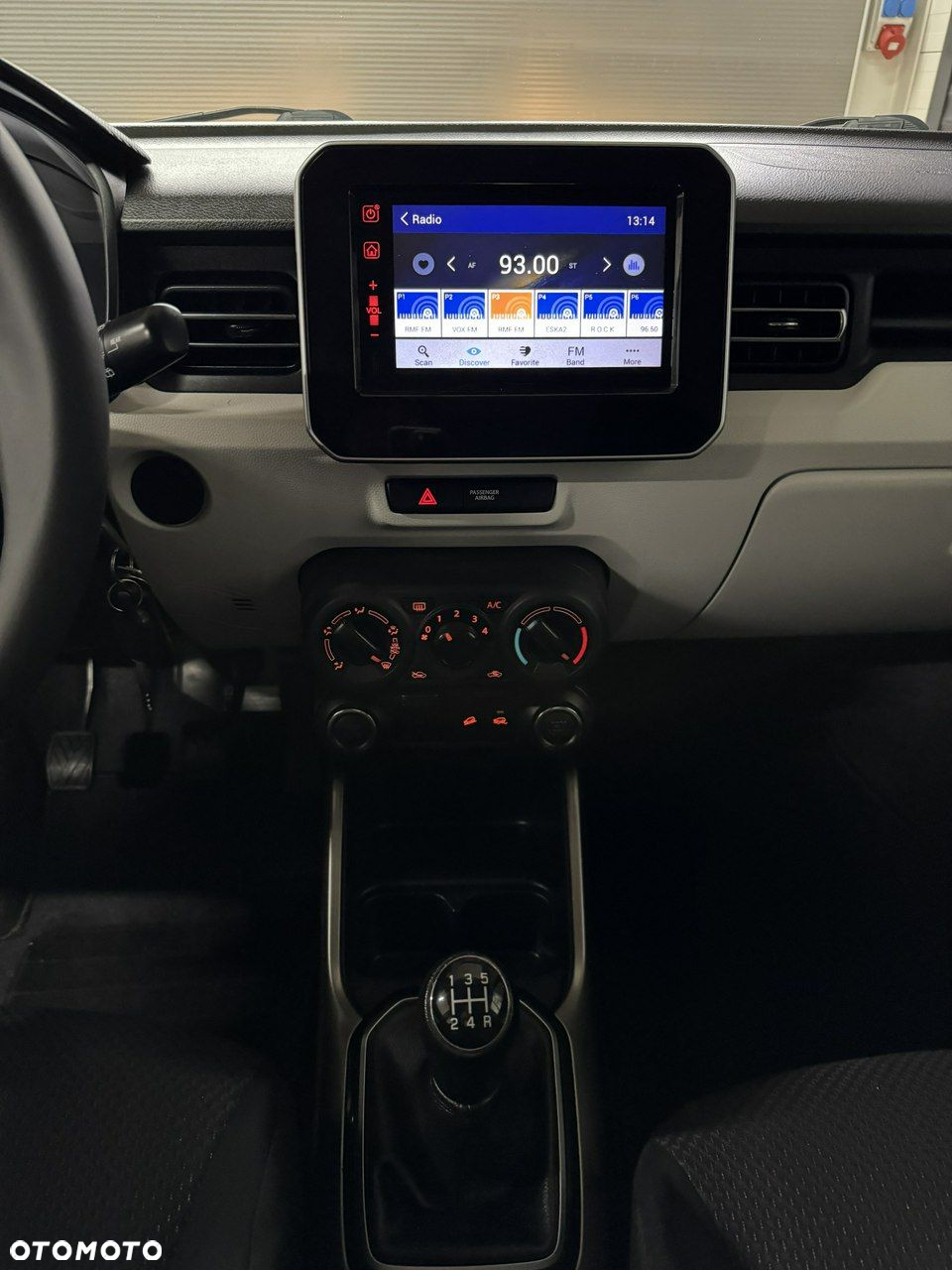 Suzuki Ignis - 24