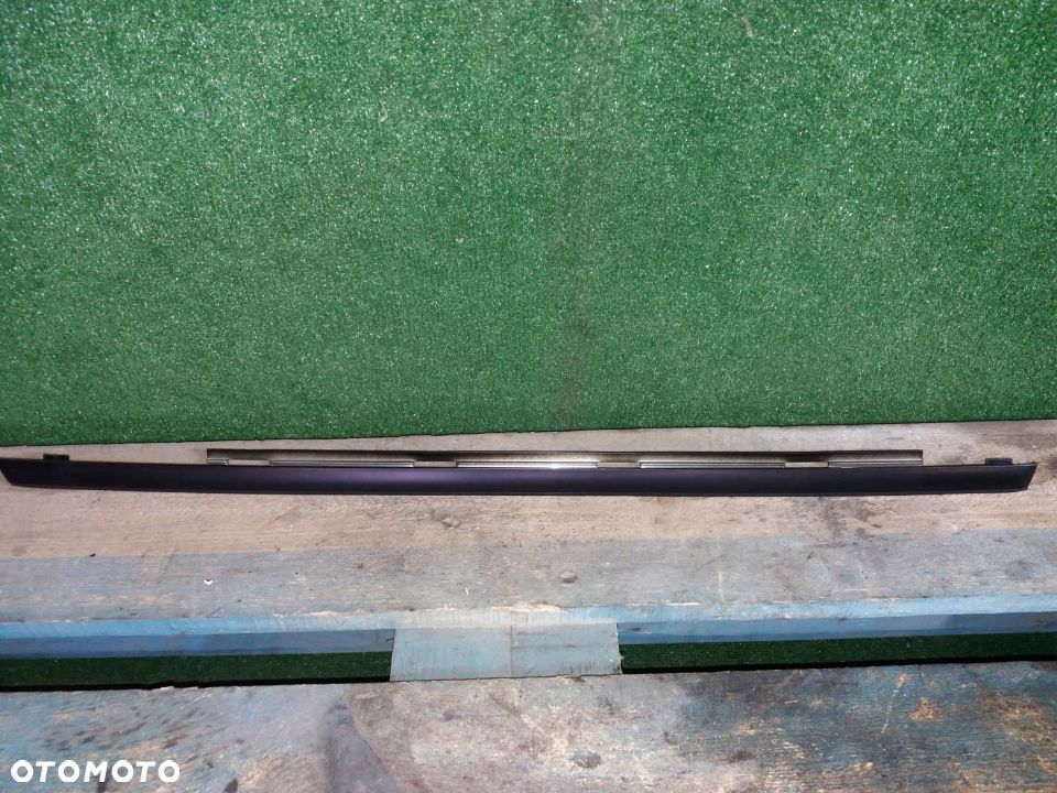 BMW E53 NOWA LISTWA ZGARNIAJĄCA DRZWI LEWY TYŁ 51348408309