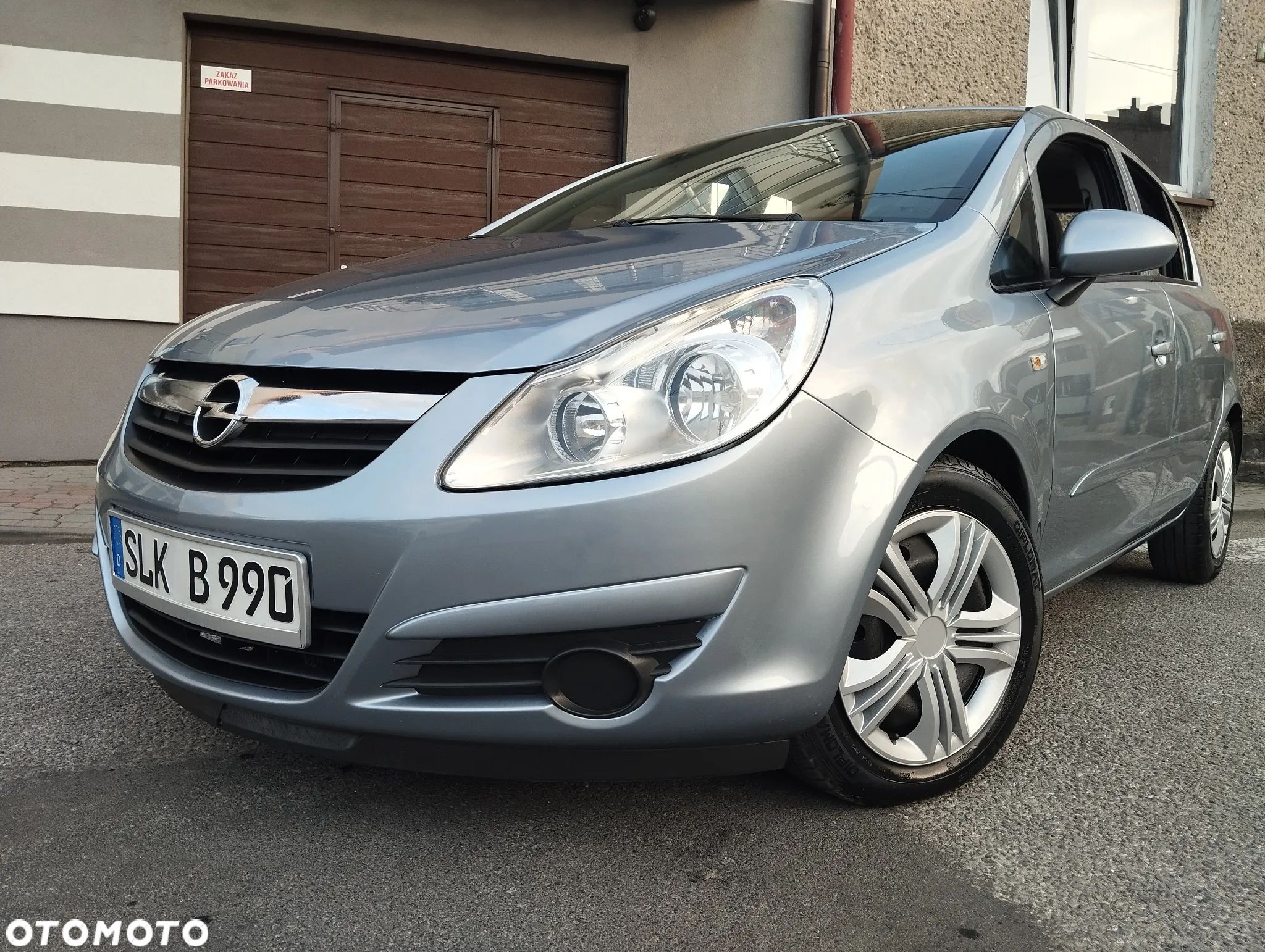 Opel Corsa - 1
