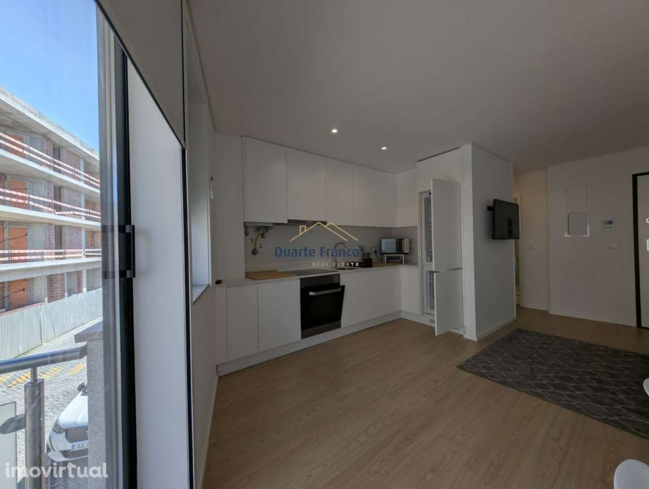 APARTAMENTO T0 LEÇA DA PALMEIRA /Praia - Grande imagem: 2/14