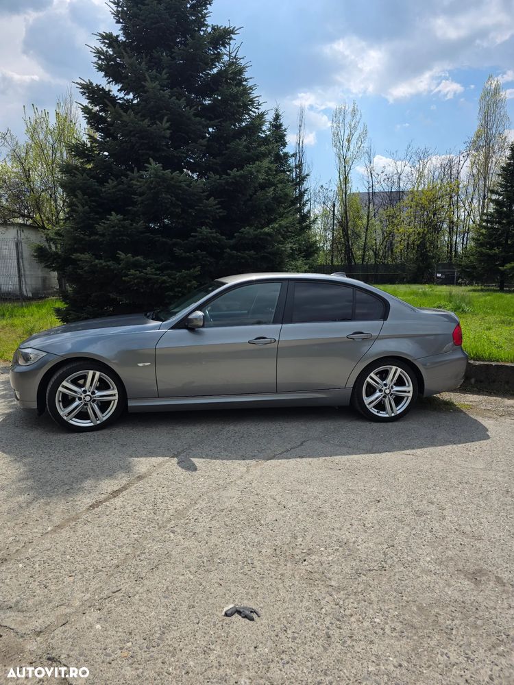 BMW Seria 3 318i Edition Sport - 8