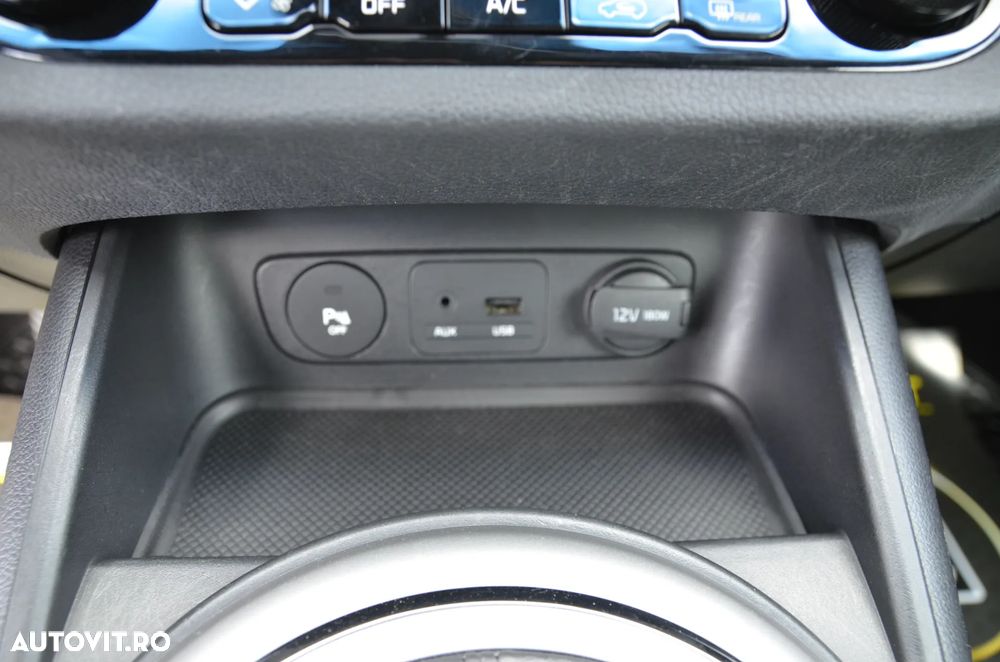 Kia Sportage - 28