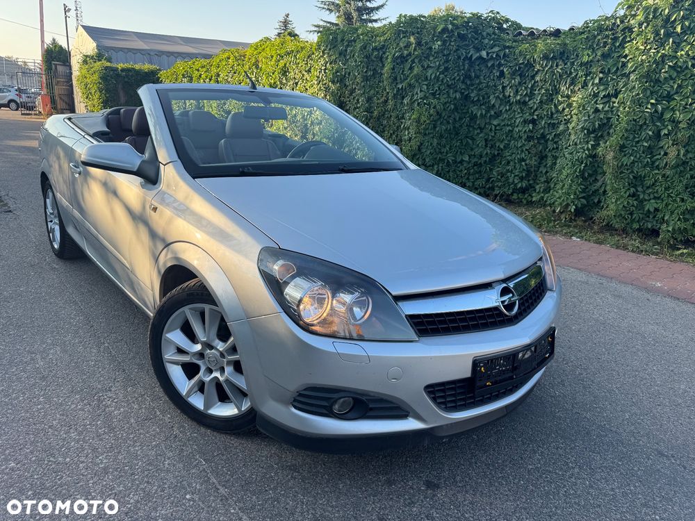 Opel Astra 1.8 Innovation 110 Jahre - 2