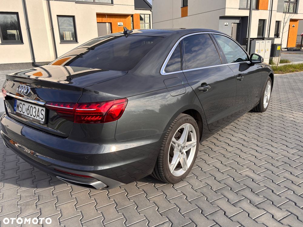 Audi A4 Limousine 35 TFSI S tronic - 14