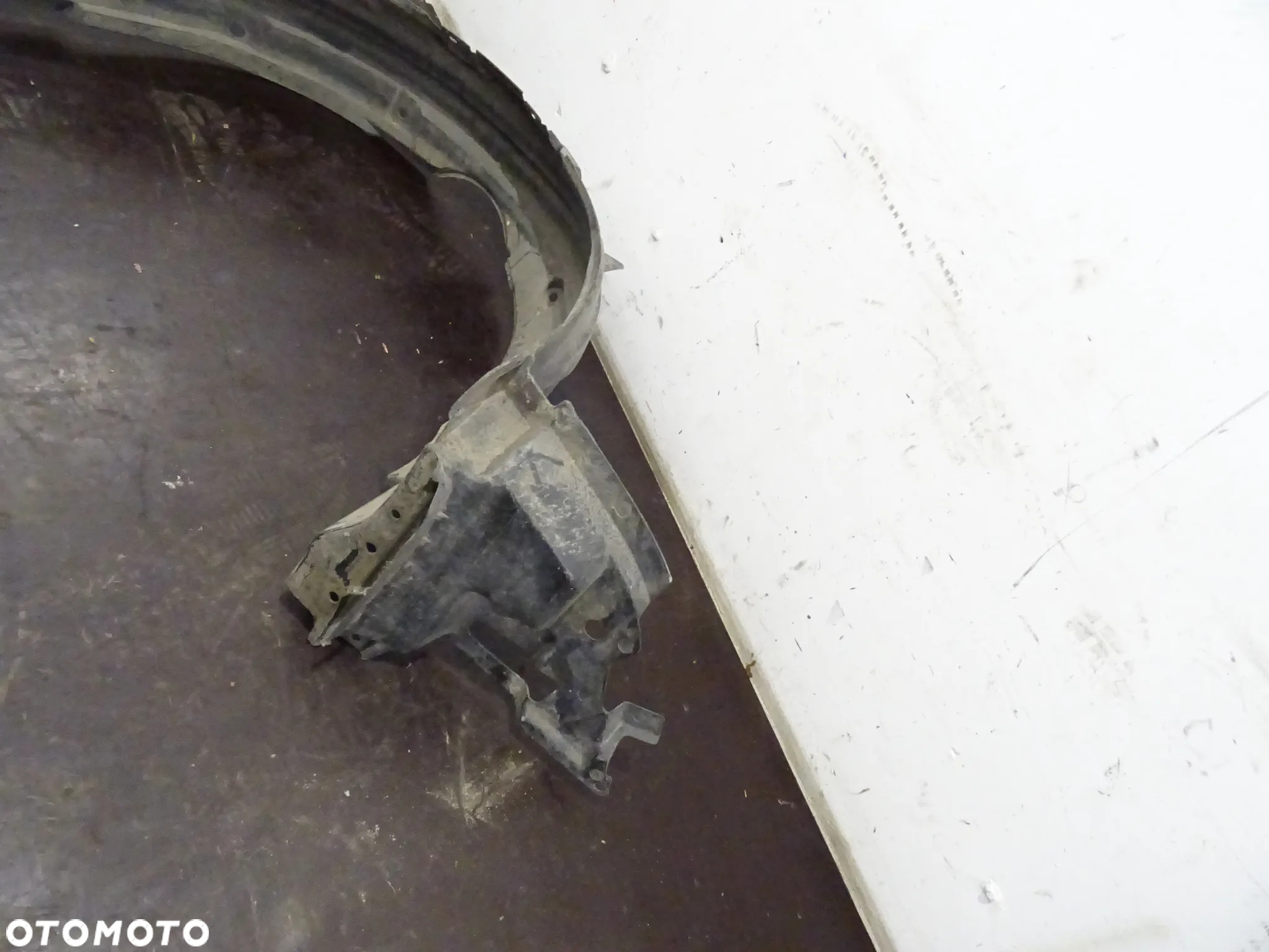 TOYOTA COROLLA VERSO NADKOLE LEWE PRAWE PRZÓD PRZEDNIE 53876 - 12