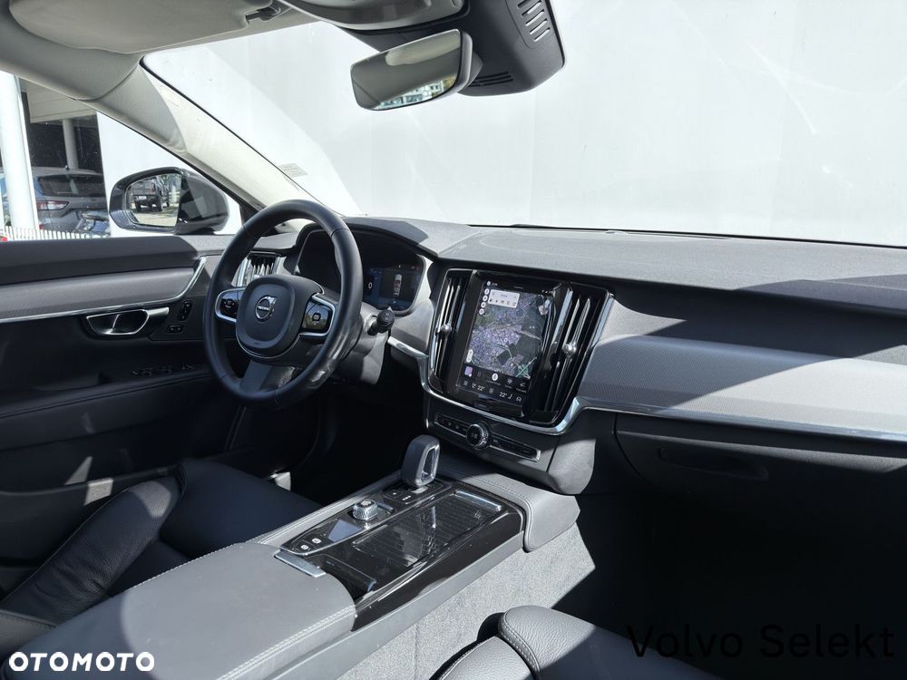 Volvo V90 - 19