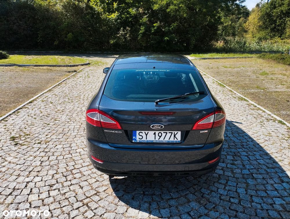 Ford Mondeo 2.0 TDCi Titanium - 17