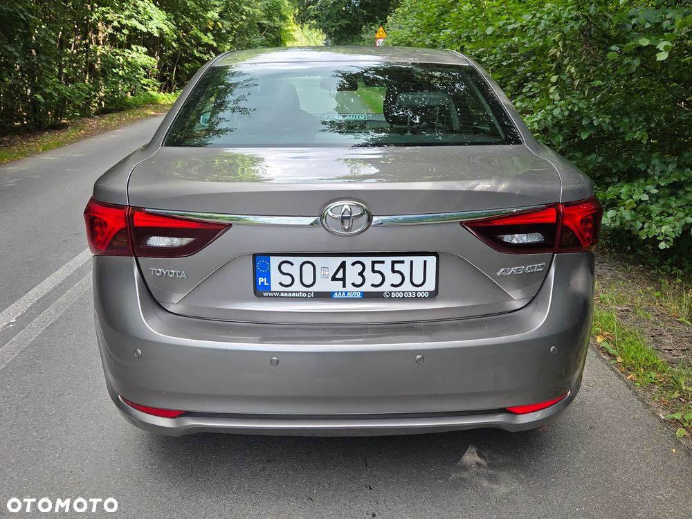 Toyota Avensis 2.0 D-4D Active Business - 10