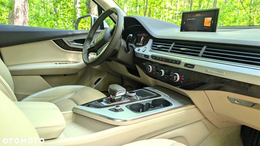 Audi Q7 - 20
