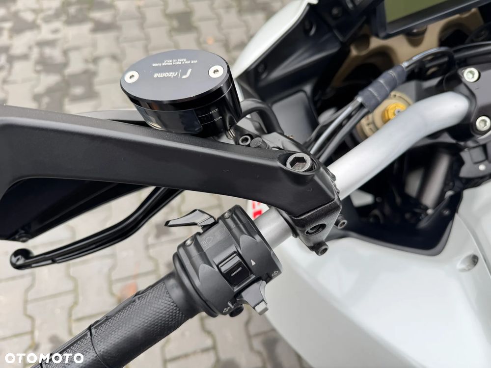 Ducati Multistrada - 30