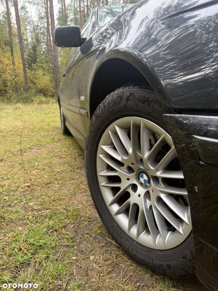 BMW Seria 5 - 11