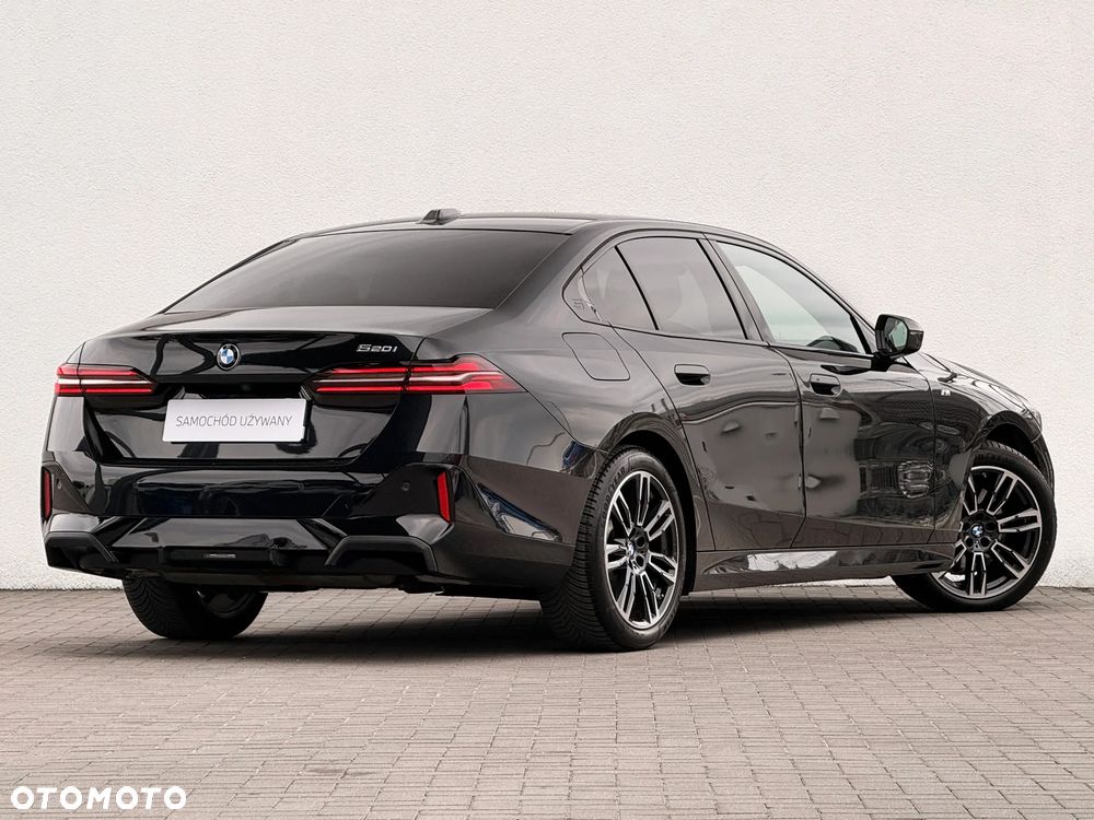 BMW Seria 5 520i - 3