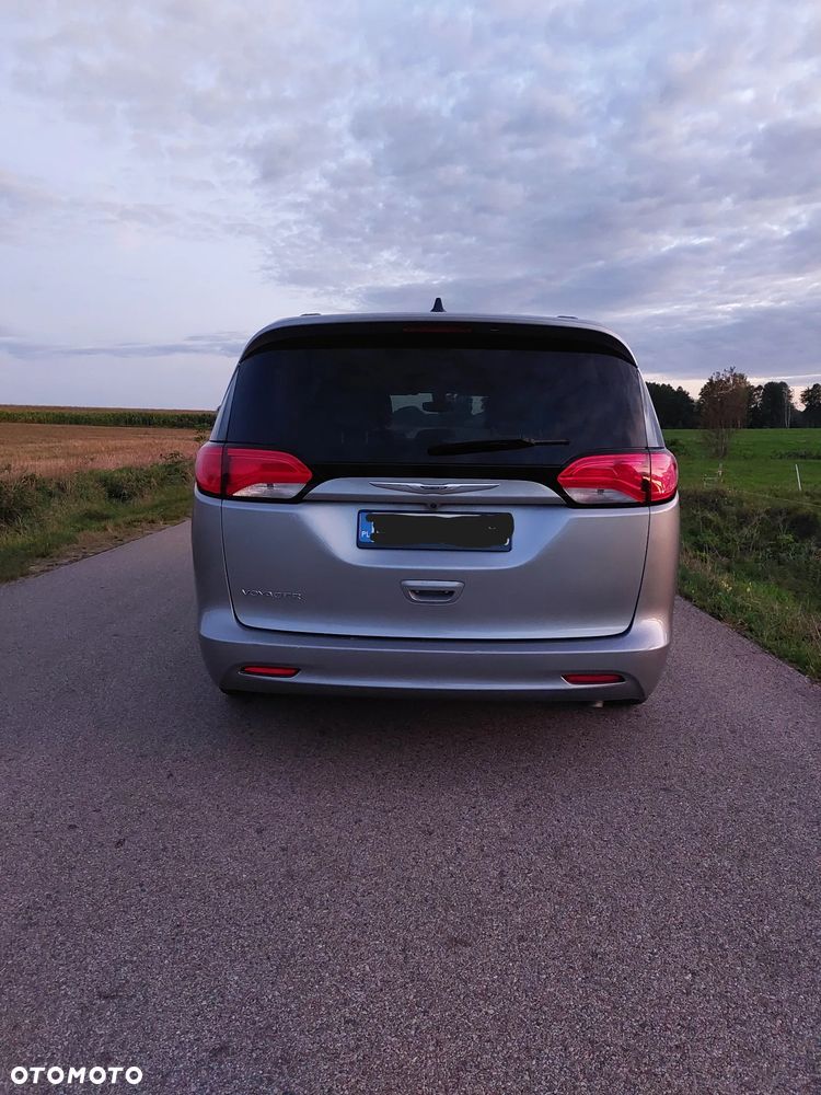 Chrysler Voyager - 8