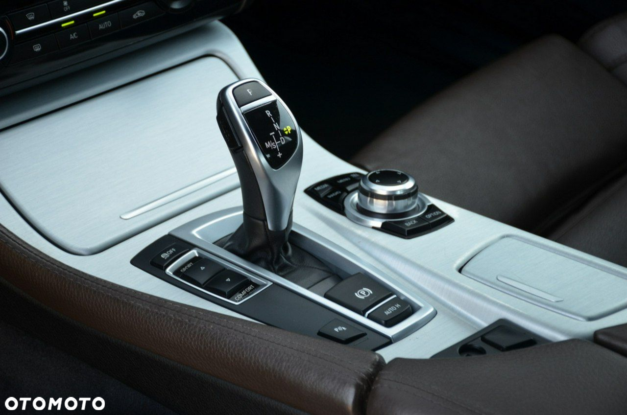 BMW Seria 5 - 23