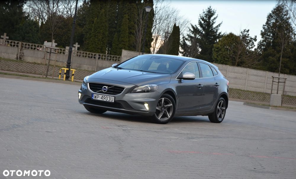 Volvo V40 D2 RDesign - 1