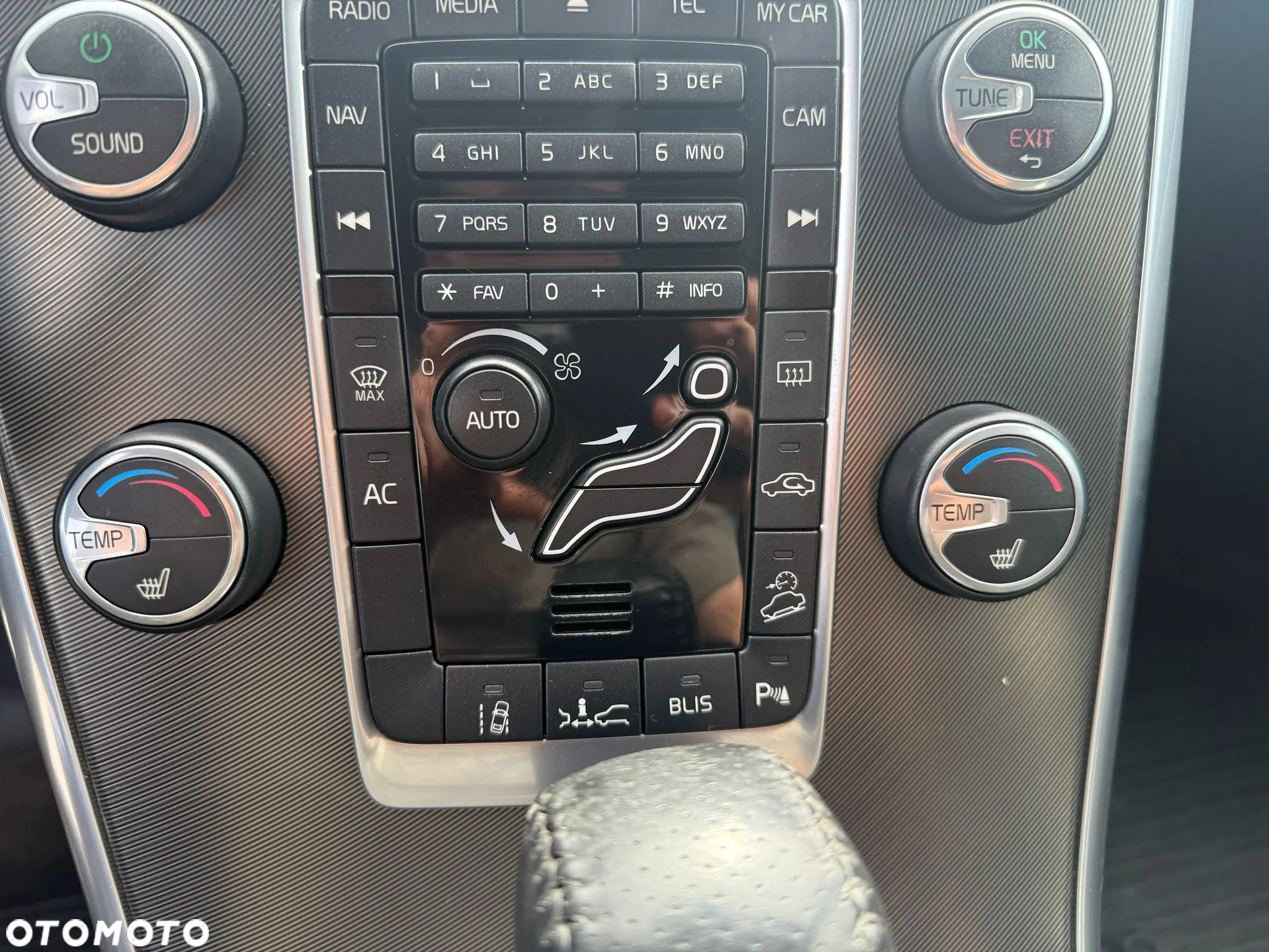 Volvo XC 60 - 26