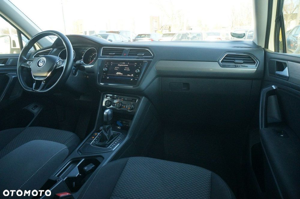 Volkswagen Tiguan Allspace - 19