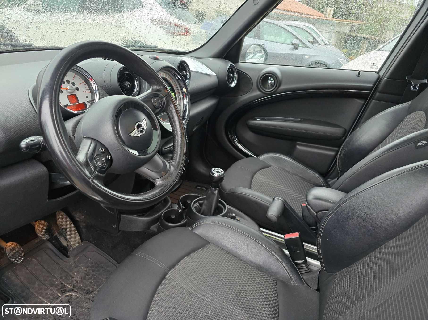 MINI Countryman Cooper D - 15