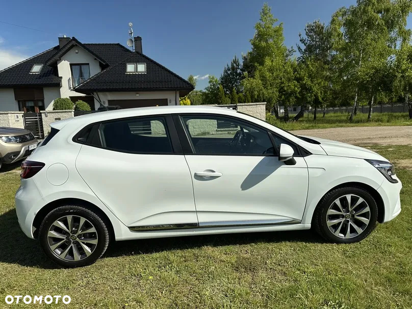 Renault Clio - 7