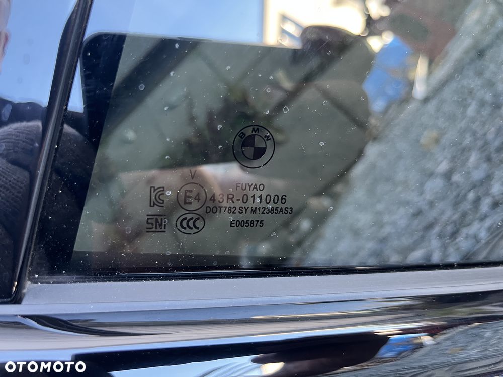 Drzwi tylne lewe BMW G61 - 2