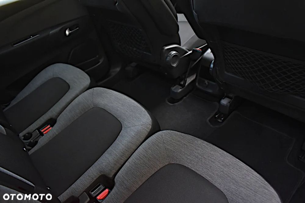 Citroën C4 Grand Picasso - 33