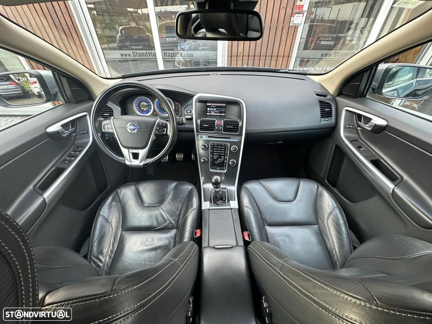 Volvo XC 60 2.0 D3 Drive R-Design - 8