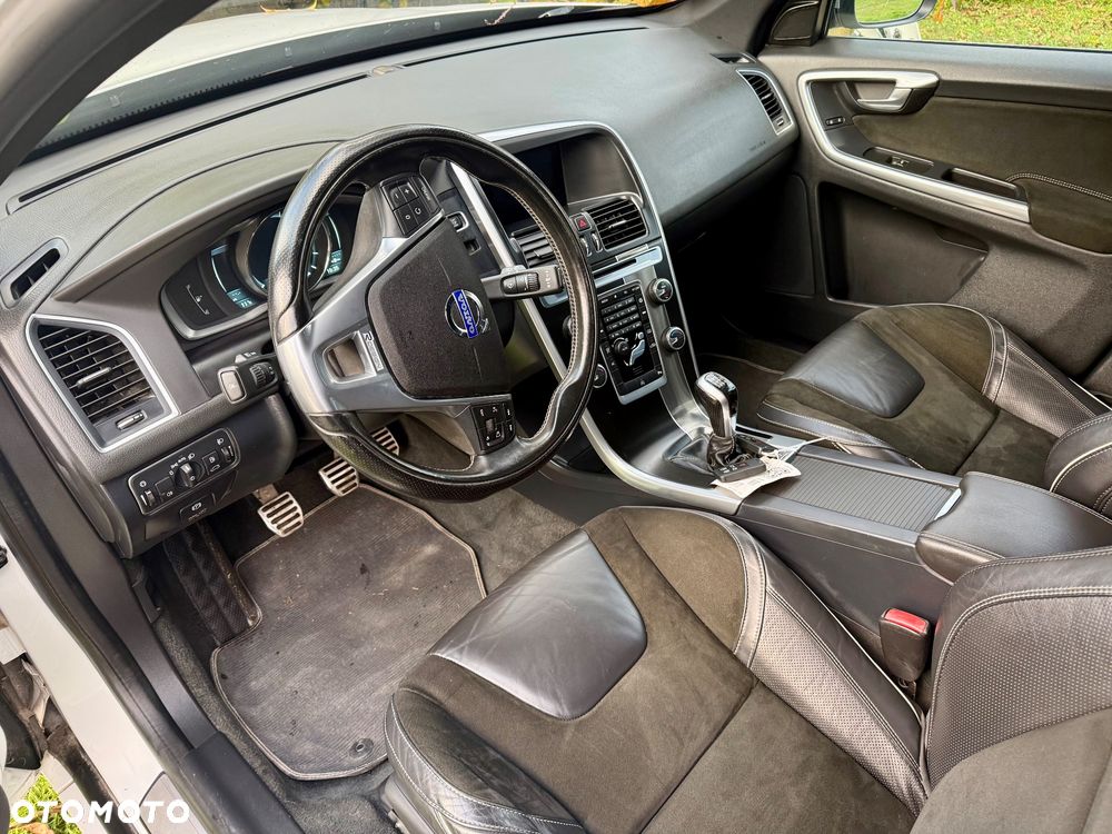 Volvo XC 60 D4 Kinetic - 22