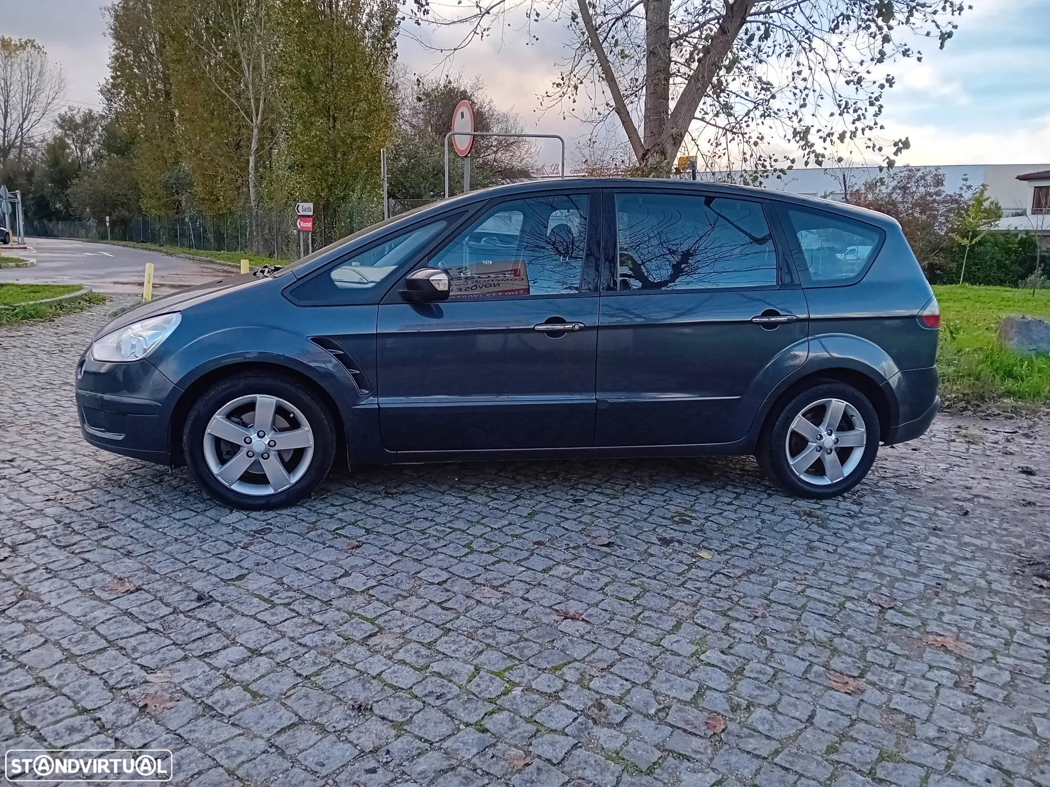 Ford S-Max 2.0 TDCi Titanium 7L - 3