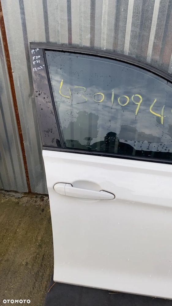 DRZWI BMW F30 F31 PRAWY PRZÓD KOLOR A300 - 3
