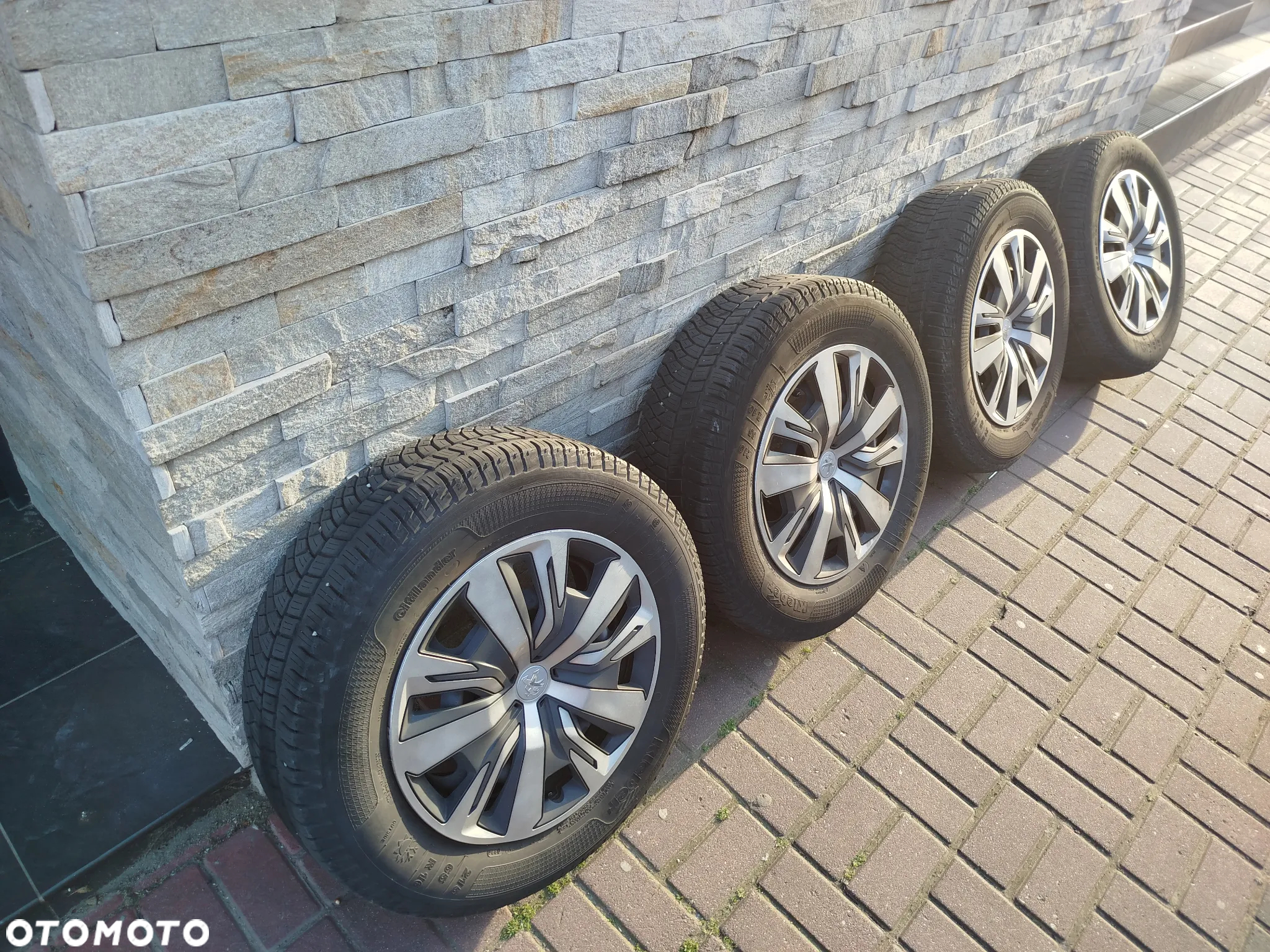 Peugeot 2008 PureTech 100 Stop&Start Allure Pack - 40