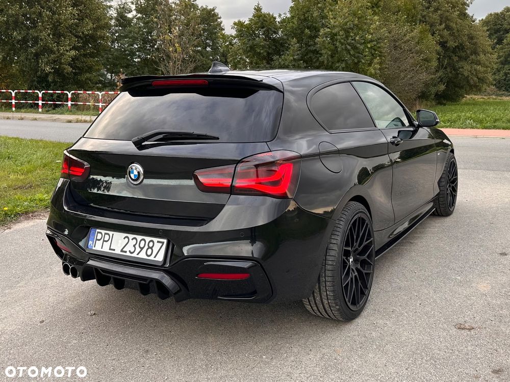 BMW 120I 2018 photo 3