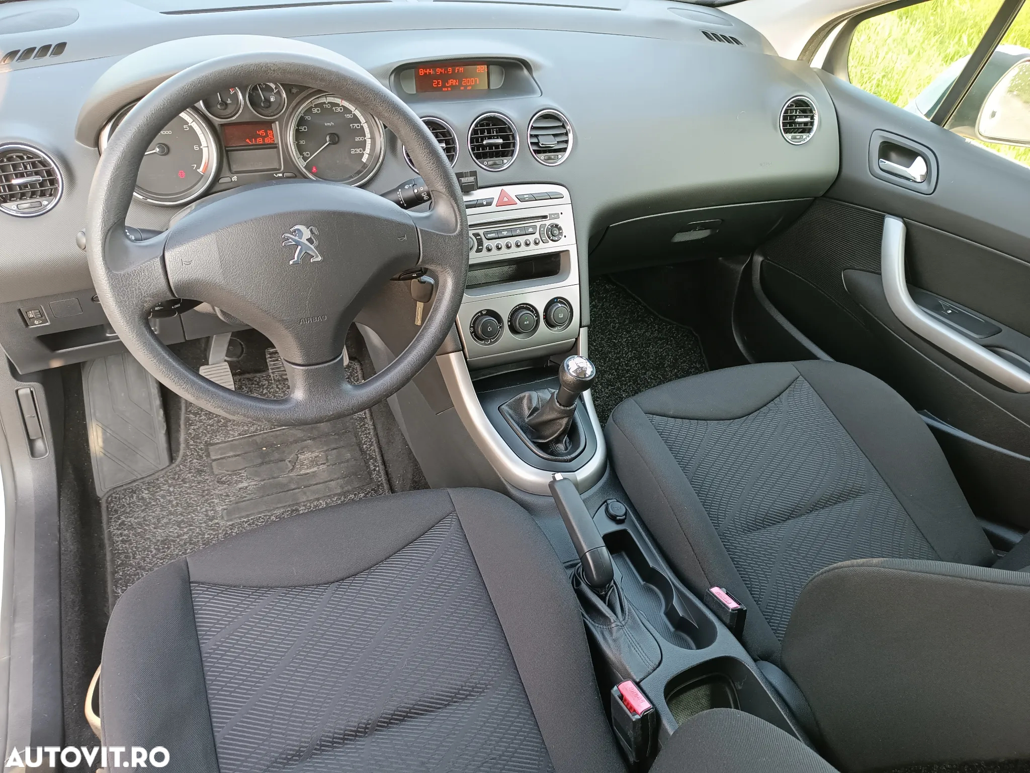 Peugeot 308 SW 100 VTi Tendance - 3