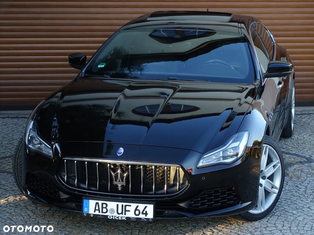 Maserati Quattroporte - 23